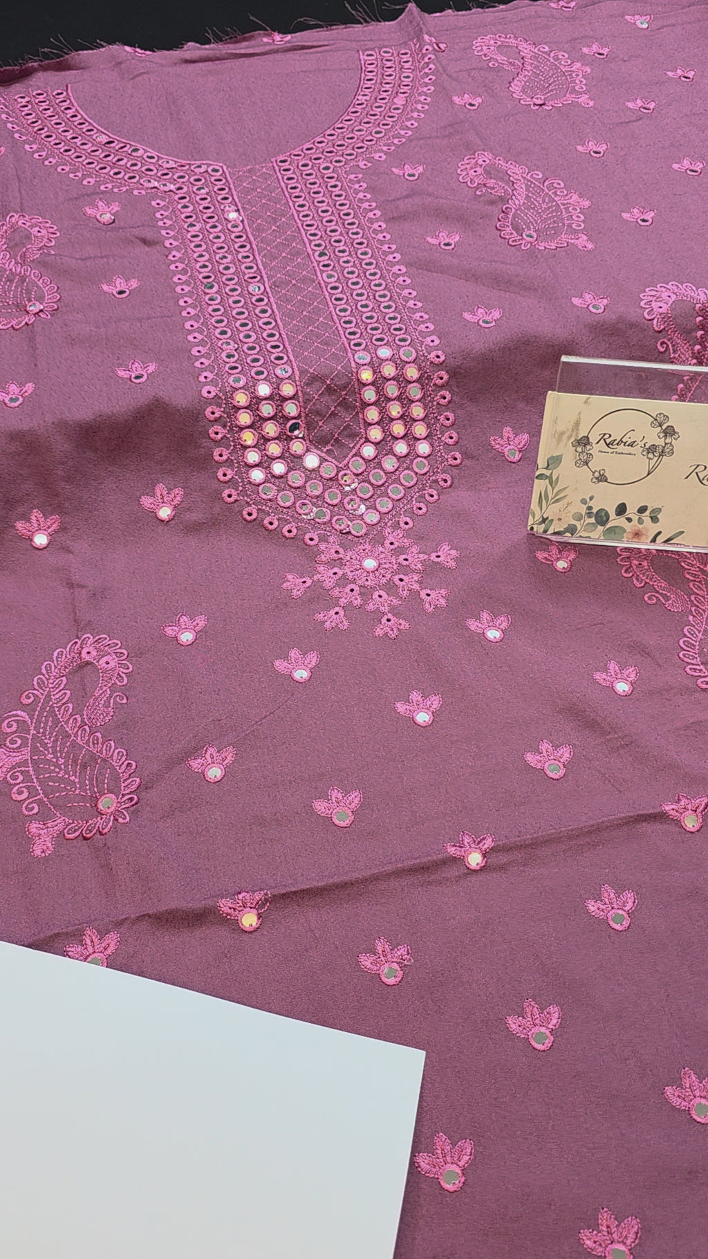 Winter kerandi 3pc with chiffon duppatta