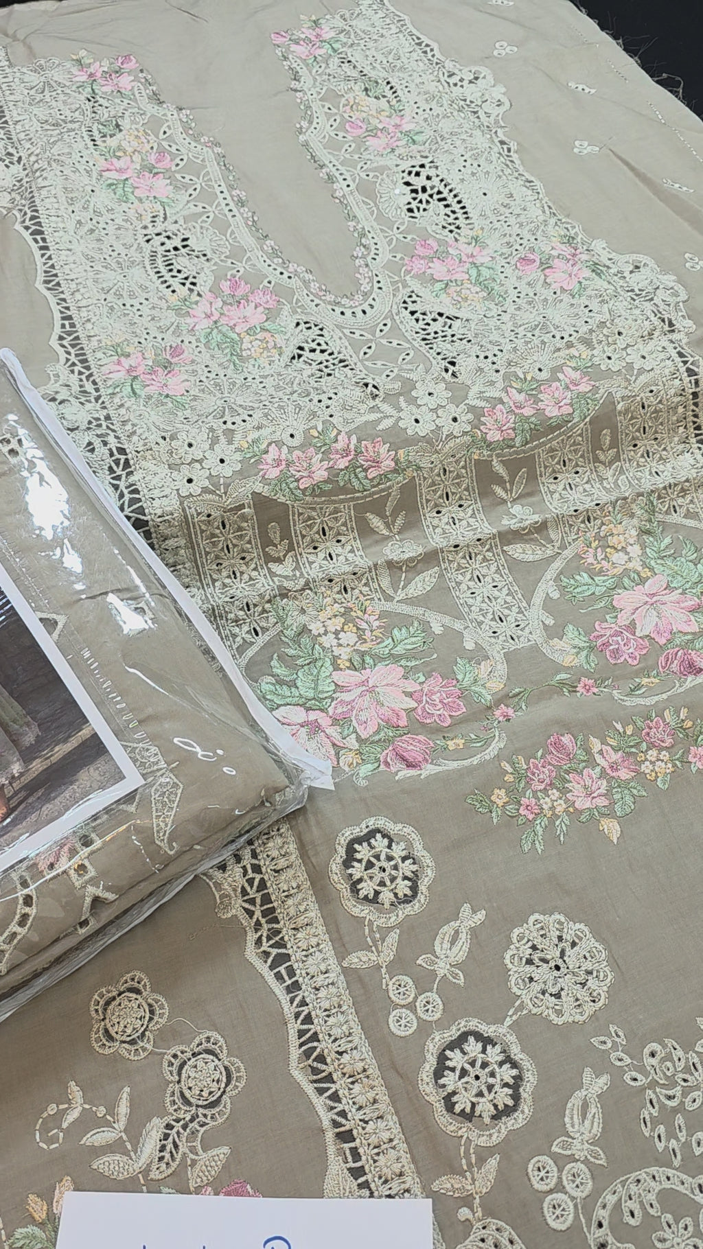 Elaf luxury lawn 2026