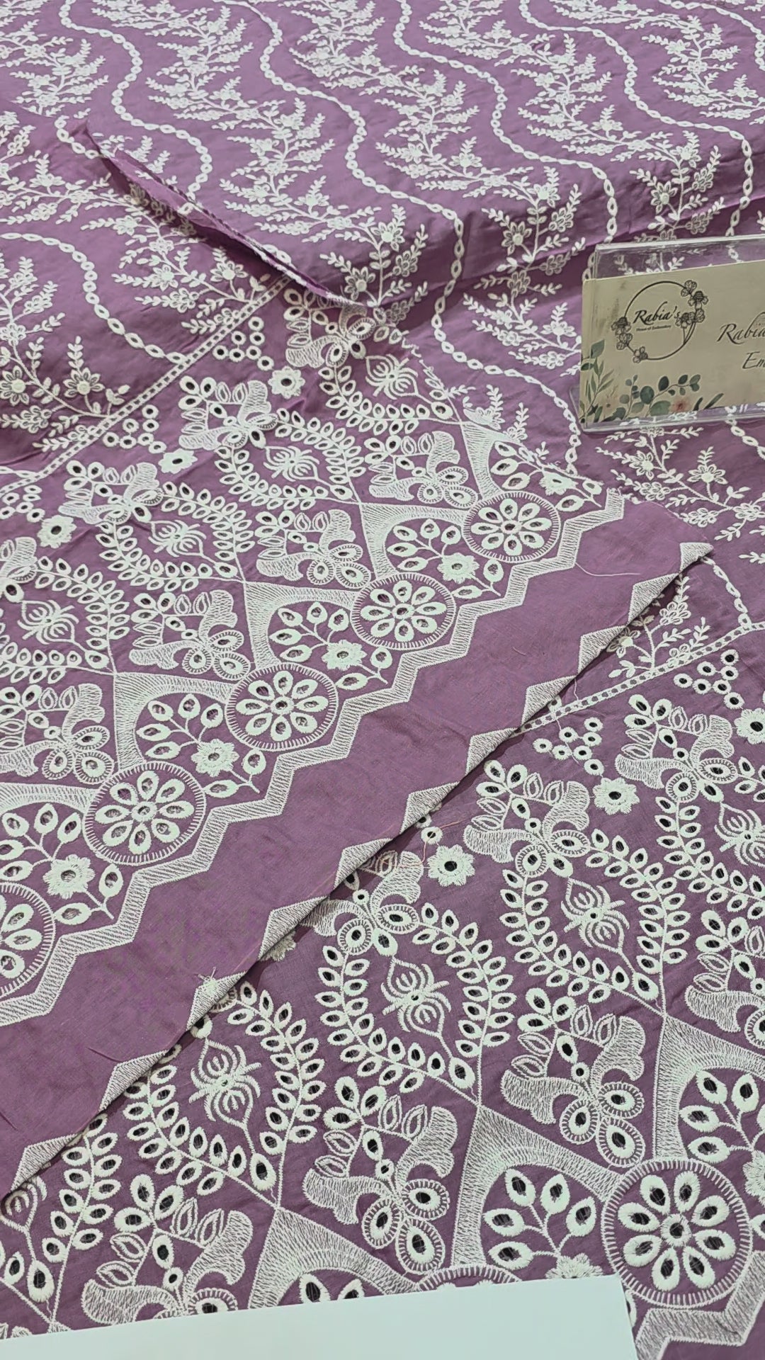 Lawn 4pc with chiffon duppatta