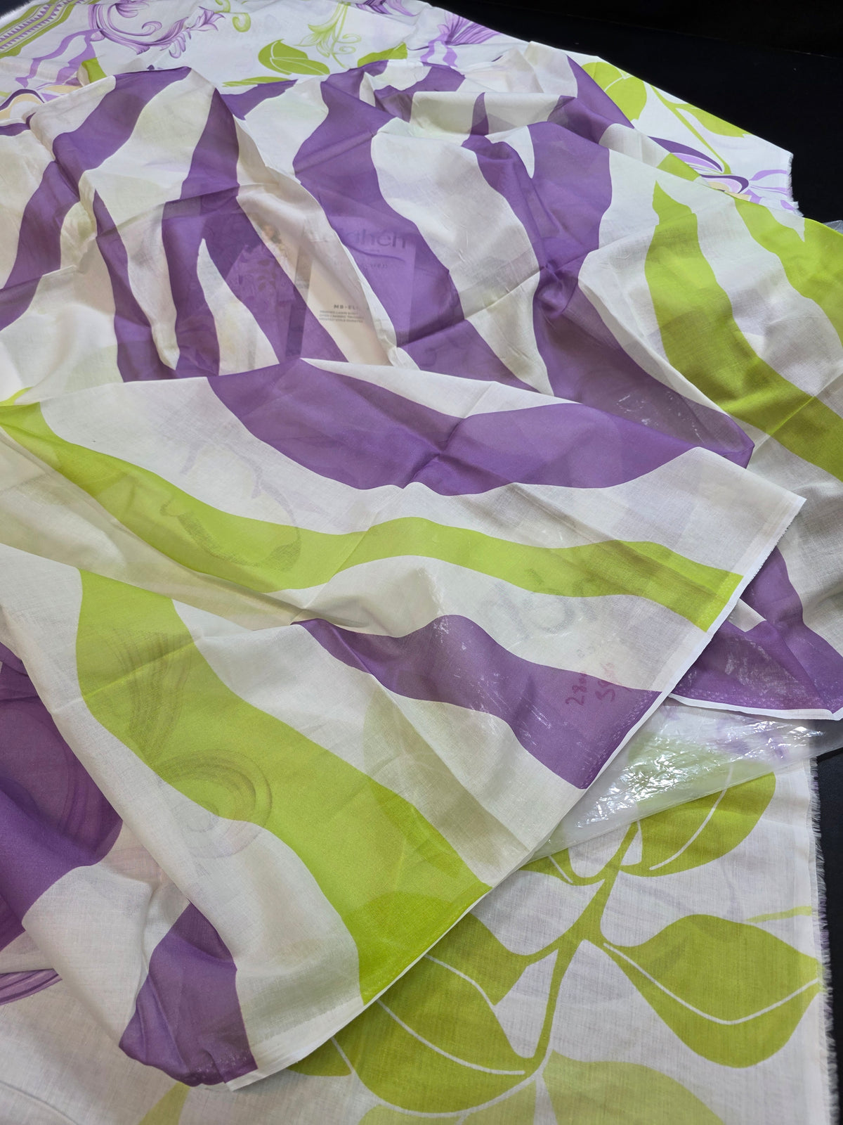 Maria b : M basics original RETURN PARCELS