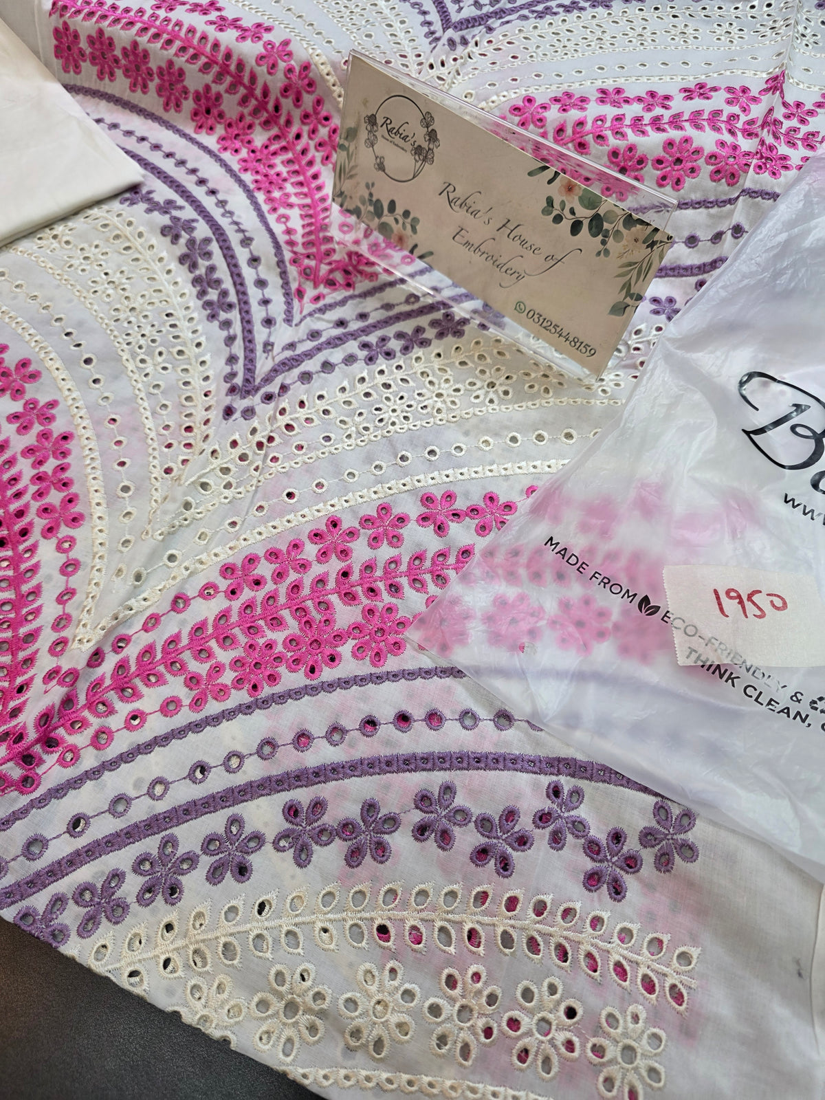 Bareeze embroidered lawn 2pc