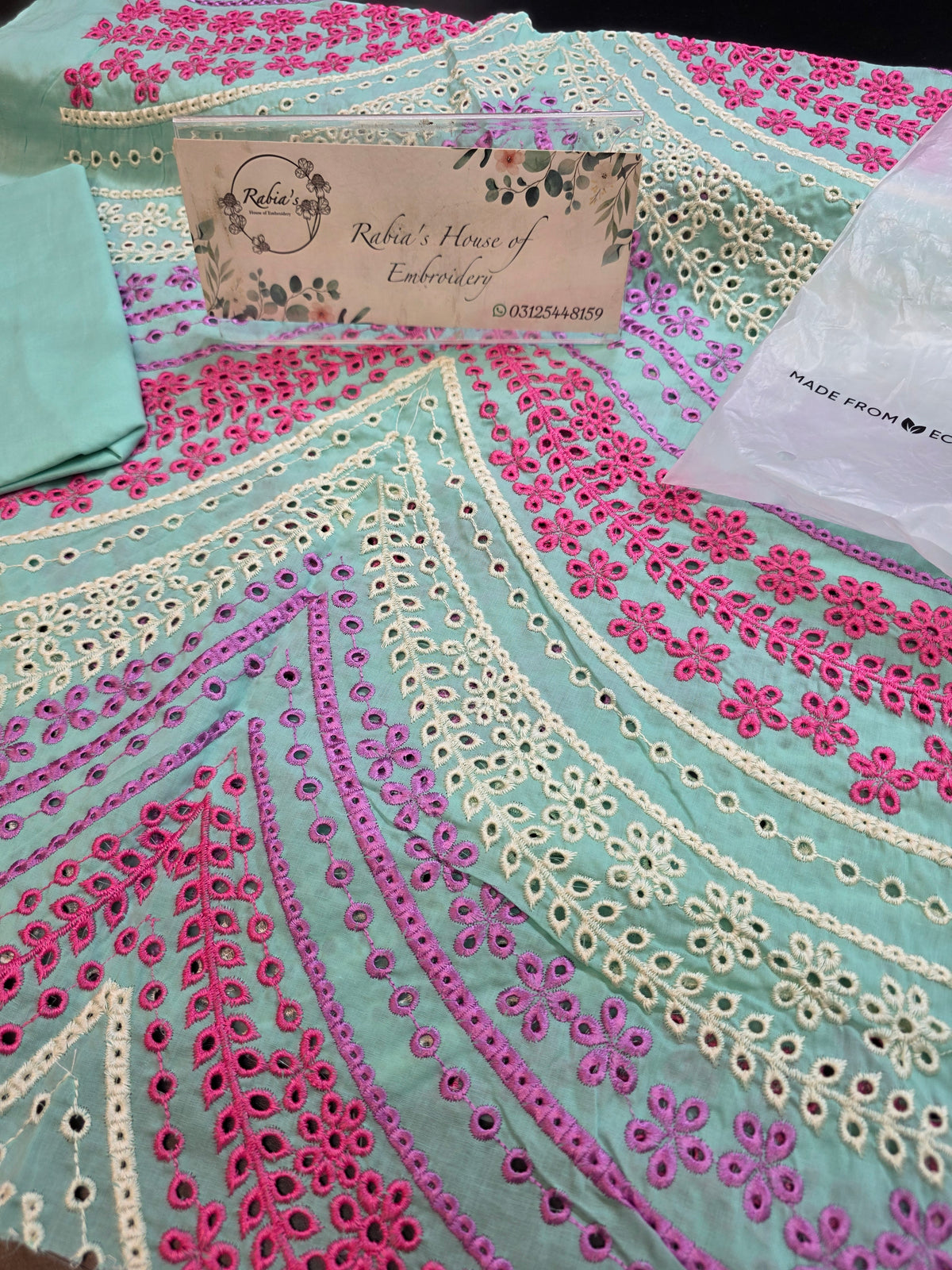 Bareeze embroidered lawn 2pc RETURN PARCEL